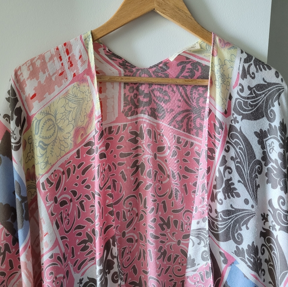 Francesca's Annely Scarf Print Tassel Kimono